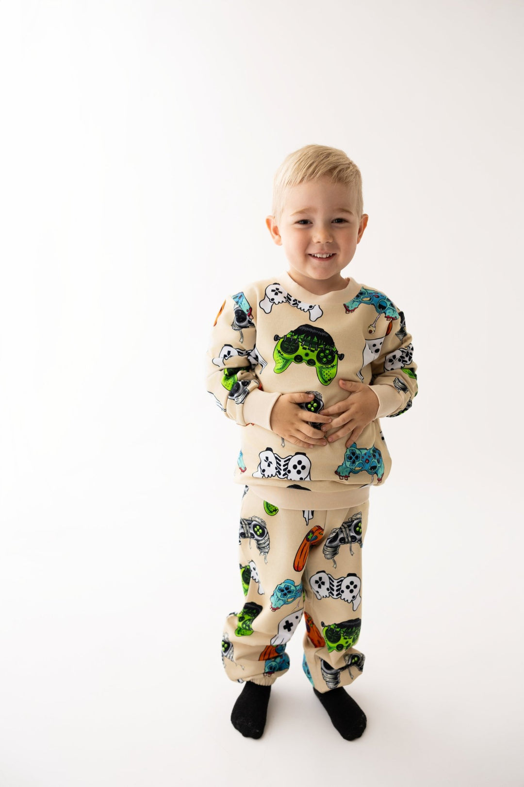 Monster Quest | Jogger Set - Bunny Knots
