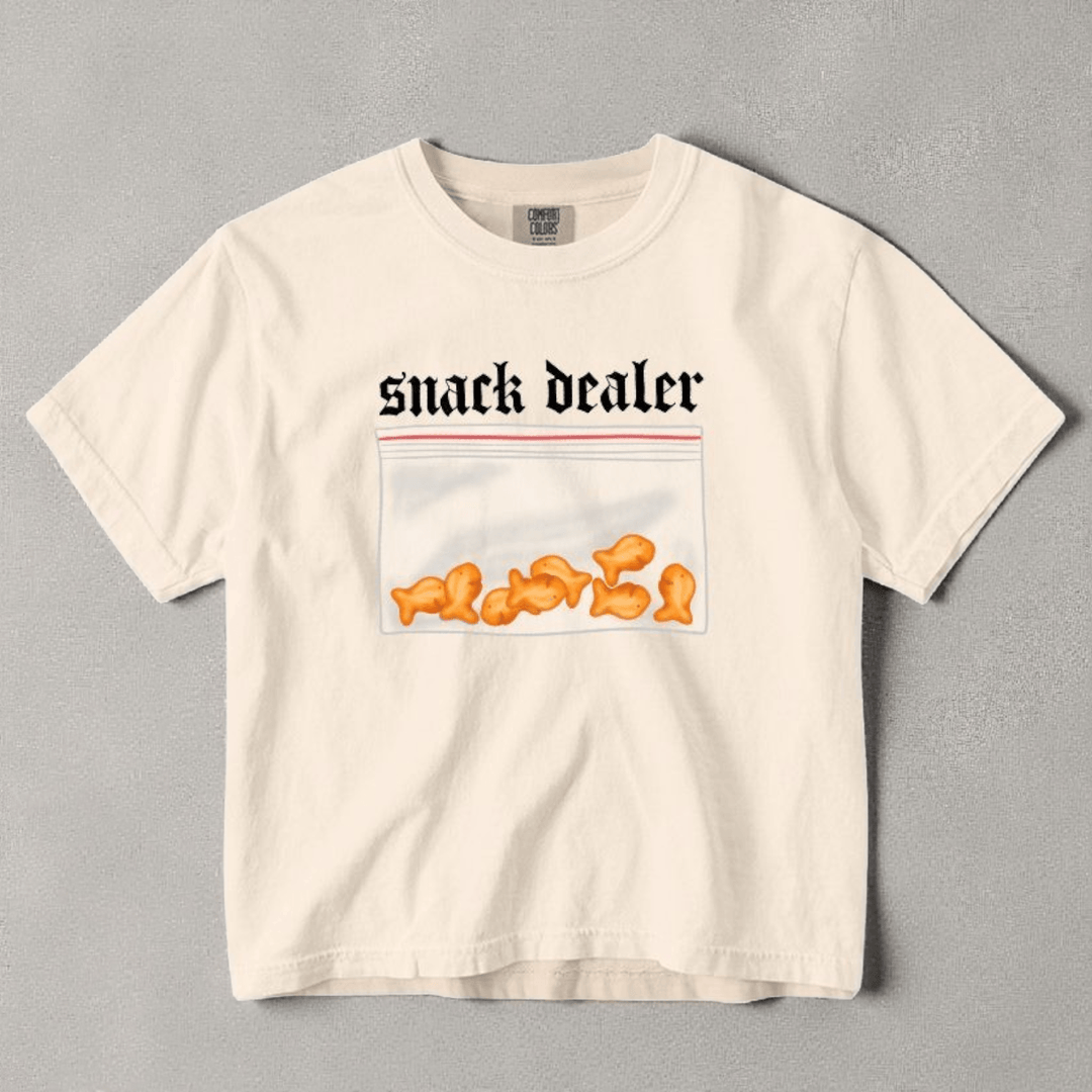 Snack Dealer Women's Boxy T-Shirt - Bunny Knots